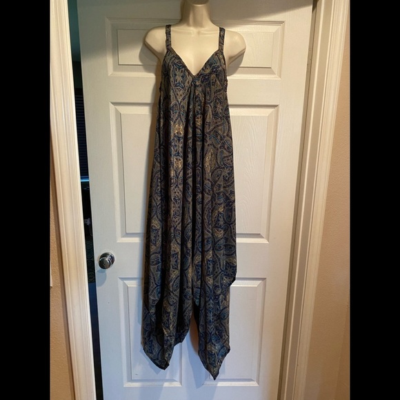 Multi print harem pant romper. - Picture 11 of 13